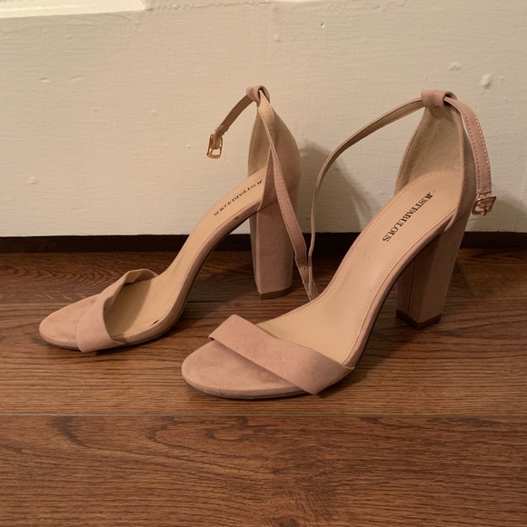 Blush Heels - Picture 2 of 8